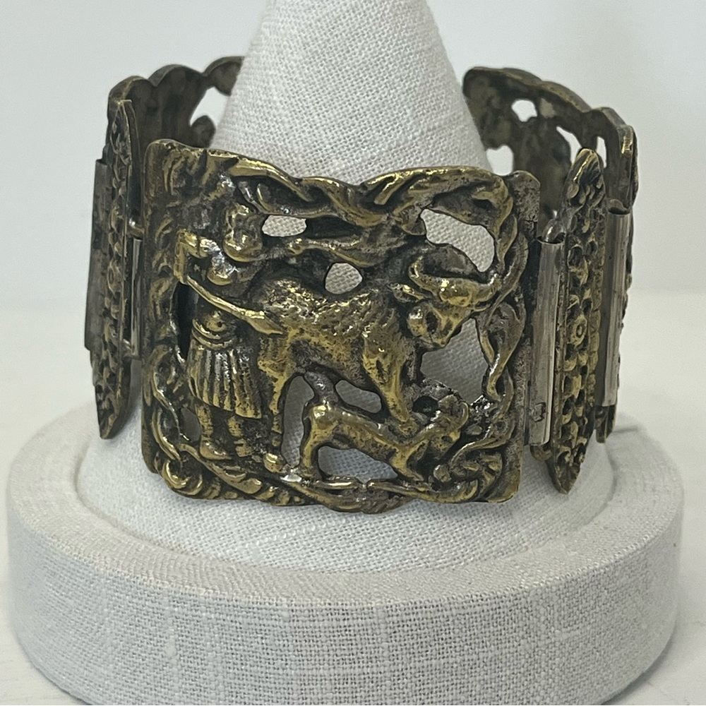 Vintage Brass Tone Etruscan Revival Cuff Bracelet - Picture 6 of 11